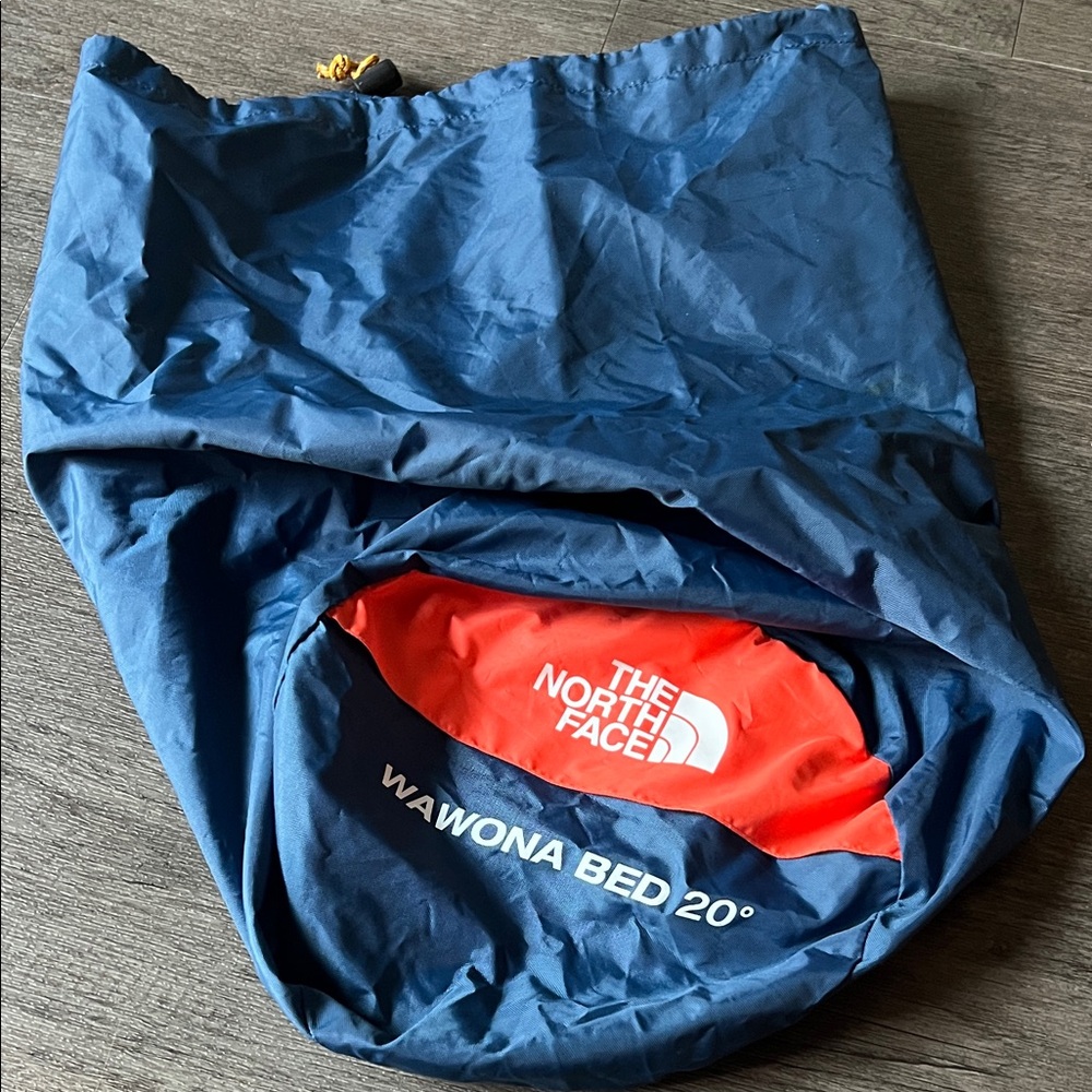 The North Face wawona sleeping bag sack